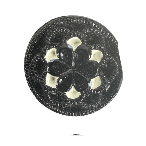 VTG 24 German Shank Buttons Hand Painted White on Black On Card Sewing Germany - Picture 4 of 6